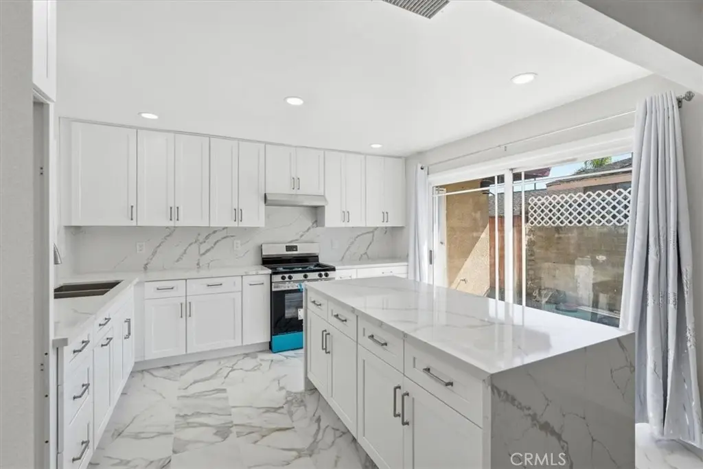 10112 Traylor Way, Garden Grove, CA — listing photo 1