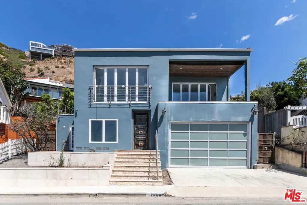 17725 Revello Drive, Los Angeles, CA — listing photo 1