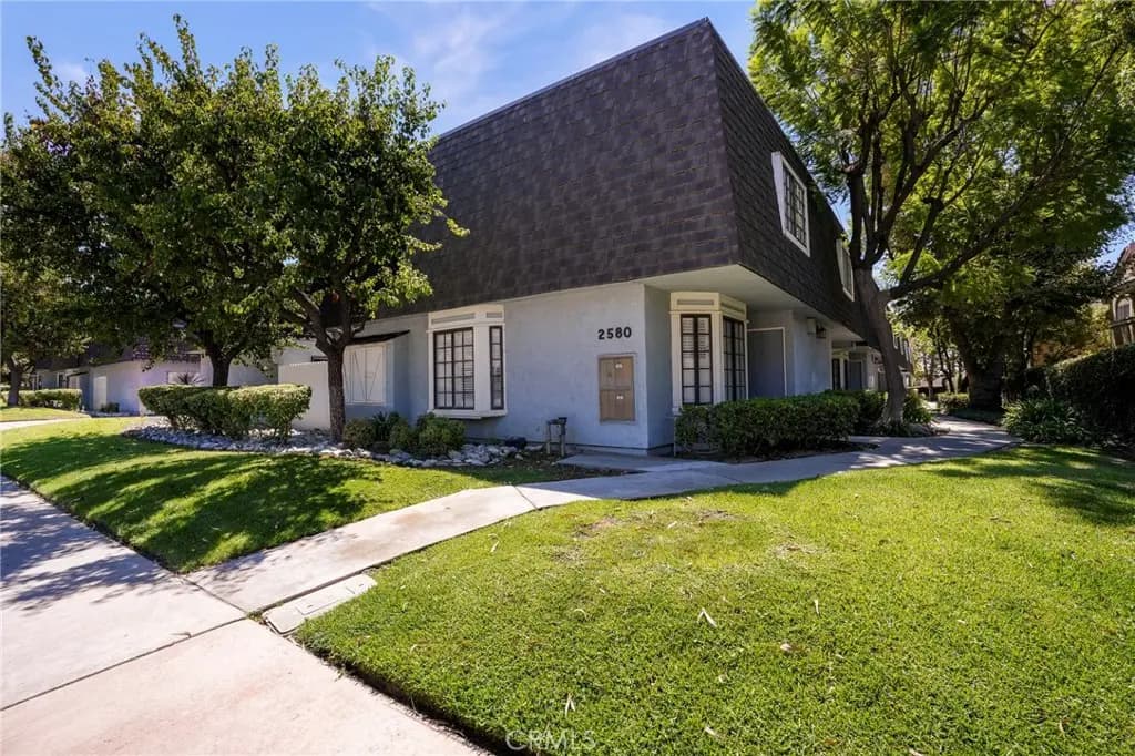 2580 Huntington H, Duarte, CA — listing photo 1