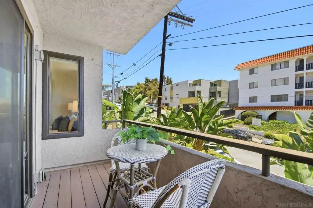 3940 Dove Street 204, San Diego, CA — listing photo 1
