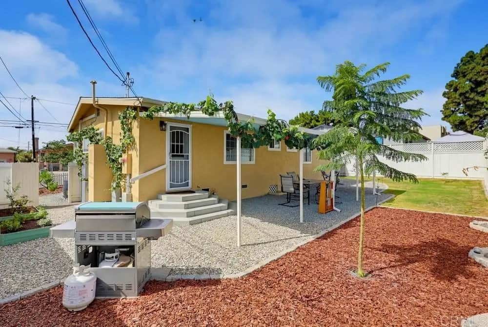 4790 Solola Ave, San Diego, CA — listing photo 1