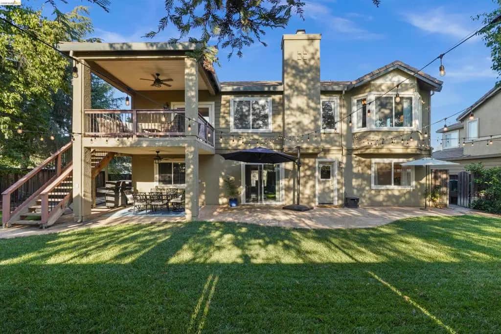 1049 Meadowgate Way, Brentwood, CA — listing photo 1