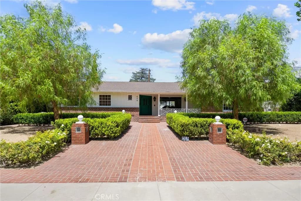 606 E Parkdale Drive, San Bernardino, CA — listing photo 1