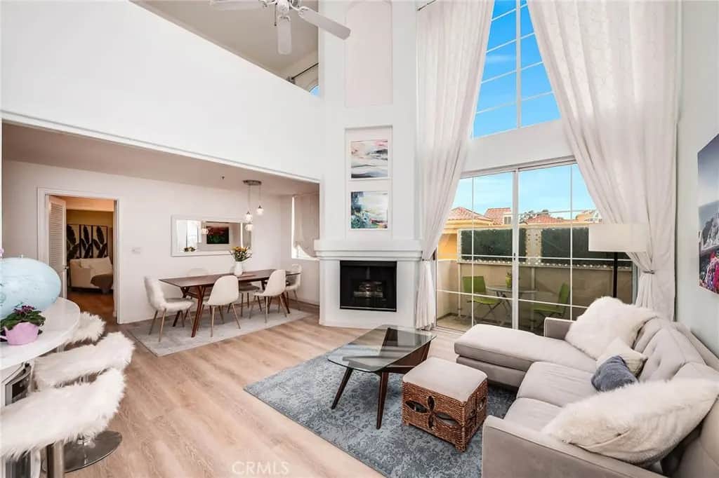 7037 La Tijera E201, Los Angeles, CA — listing photo 1