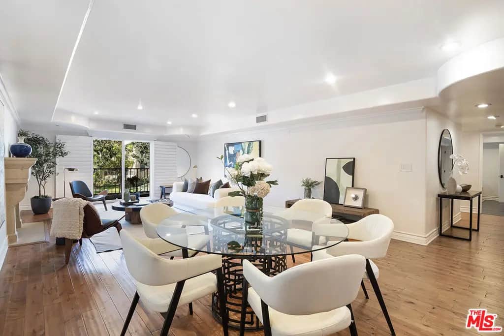 10390 La Grange Avenue X02, Los Angeles, CA — listing photo 1