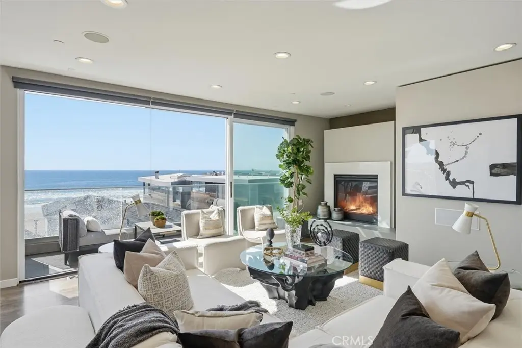 2406 Ocean Drive, Manhattan Beach, CA — listing photo 1