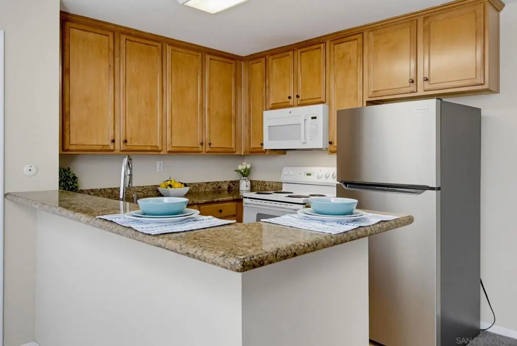 3456 Castle Glen Dr 256, San Diego, CA — listing photo 1