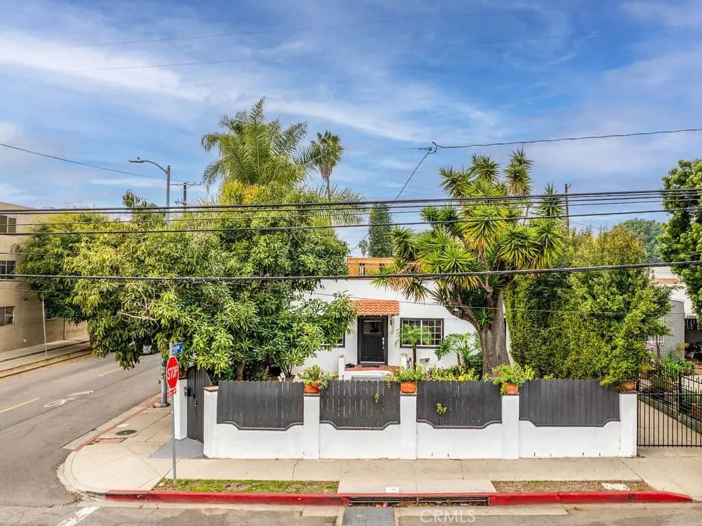 1301 Seward, Los Angeles, CA — listing photo 1