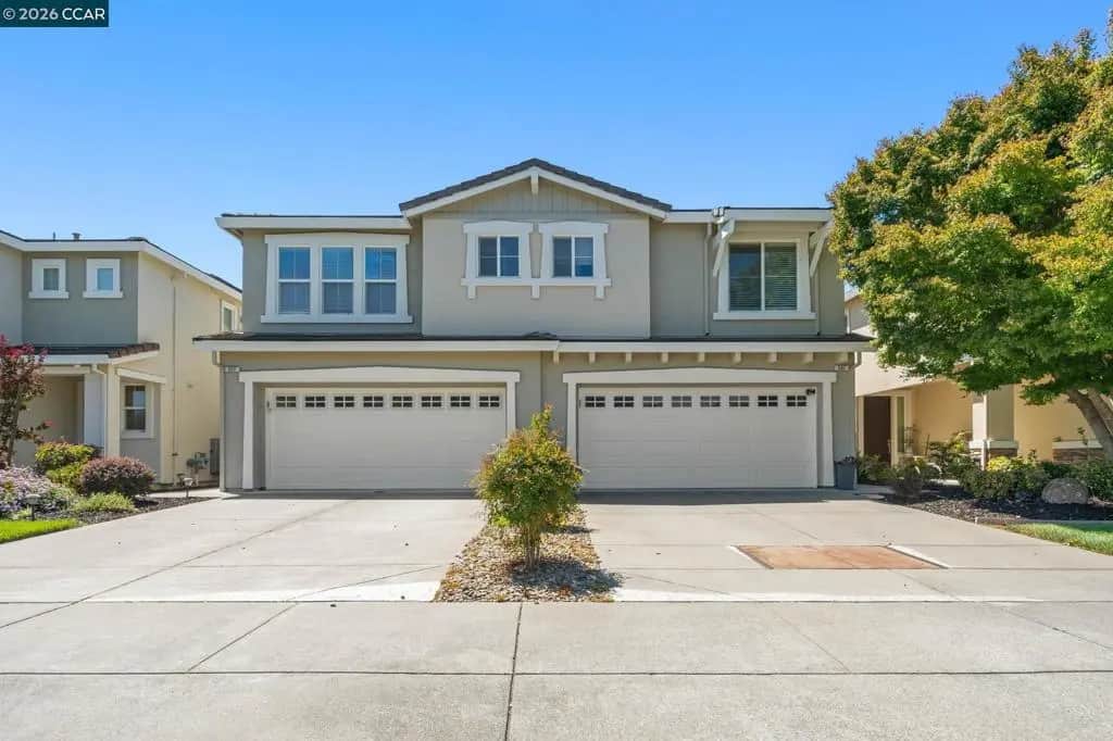 561 Loch Lomond Way, Fairfield, CA — listing photo 1