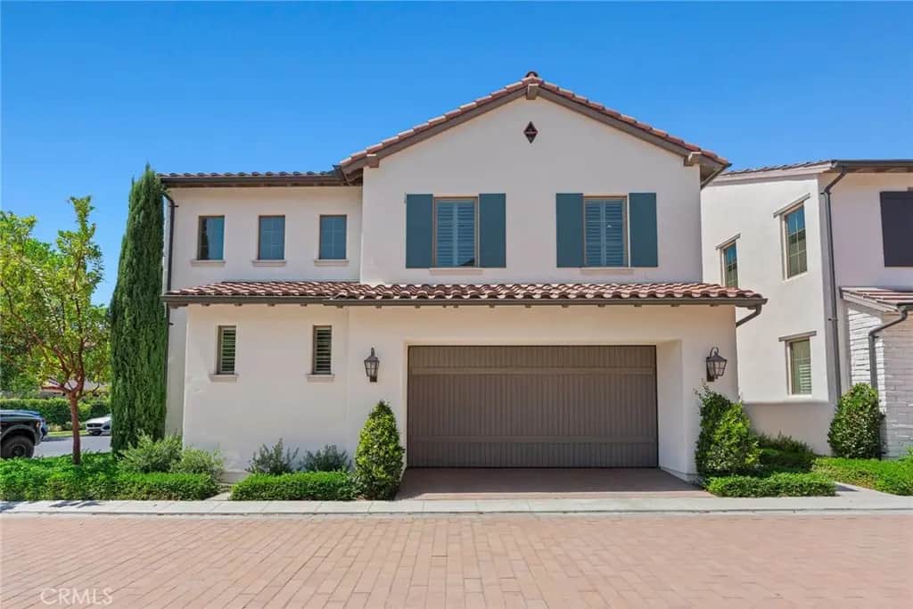 115 Della, Irvine, CA — listing photo 1