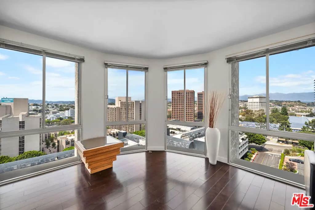 800 W 1st Street 1210, Los Angeles, CA — listing photo 1