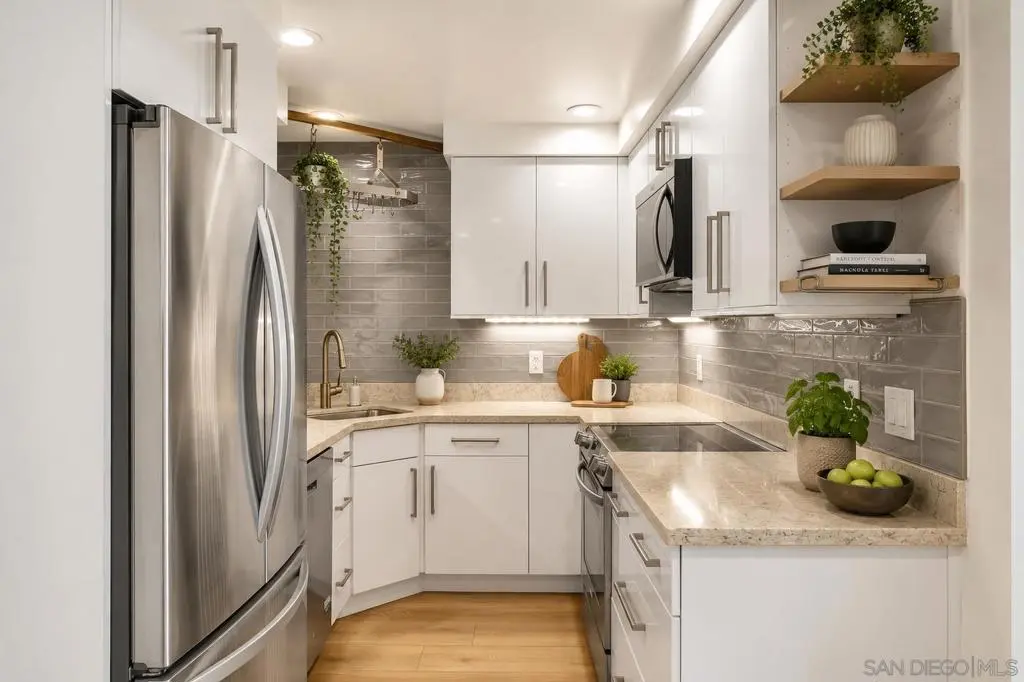 3431 Park Blvd 202, San Diego, CA — listing photo 1