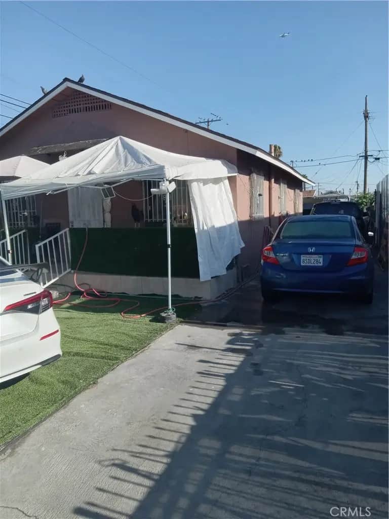 233 W 109th, Los Angeles, CA — listing photo 1