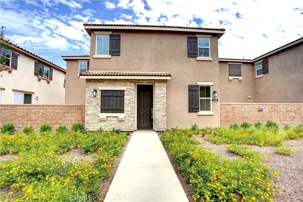 2248 Autumn Court, Perris, CA — listing photo 1