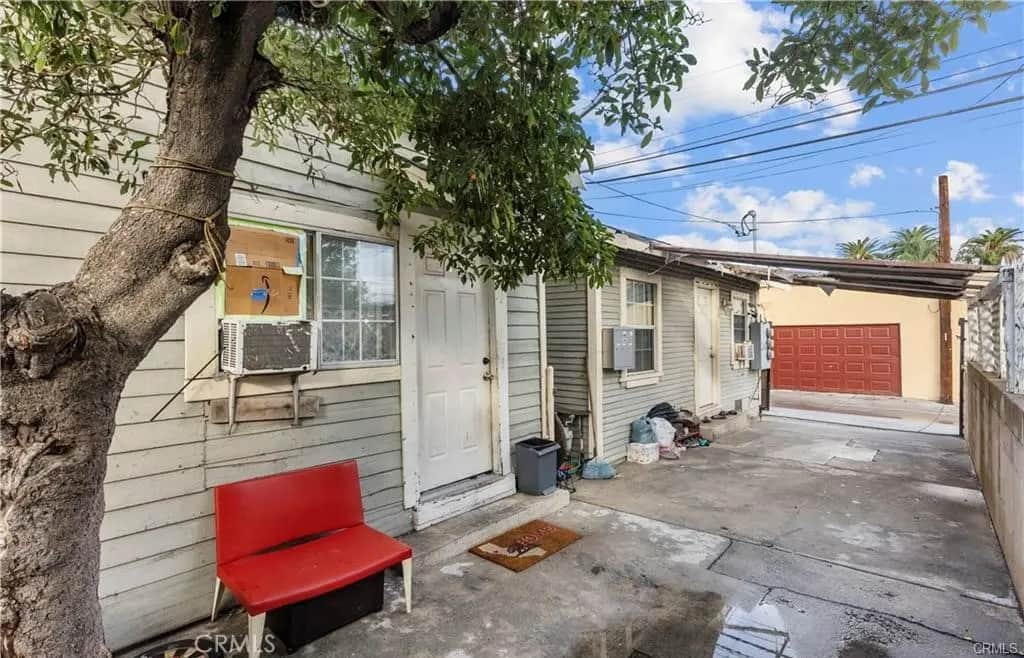 833 Pepper Way, Glendale, CA — listing photo 1