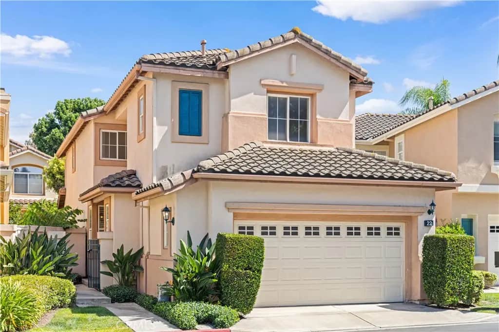 22 Santa Cruz Aisle, Irvine, CA — listing photo 1