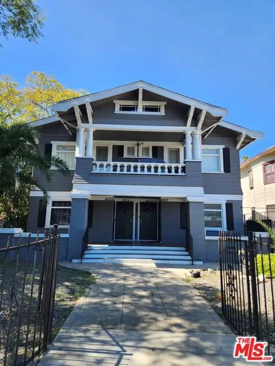 4207 S Flower Street, Los Angeles, CA — listing photo 1