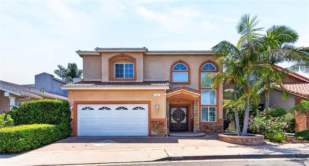 137 The Masters Circle, Costa Mesa, CA — listing photo 1