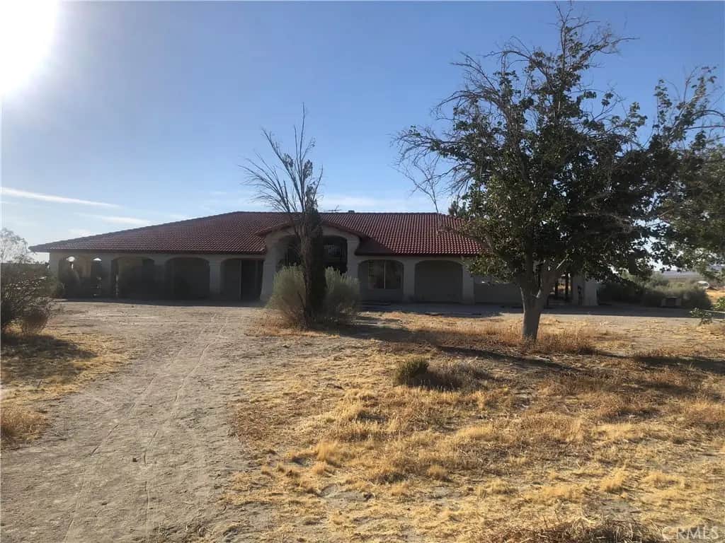 6888 Bookasta, Adelanto, CA — listing photo 1