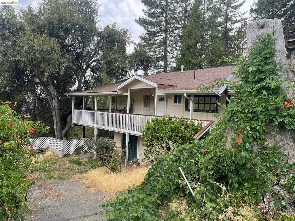 20456 Misty Ln, Tuolumne, CA — listing photo 1