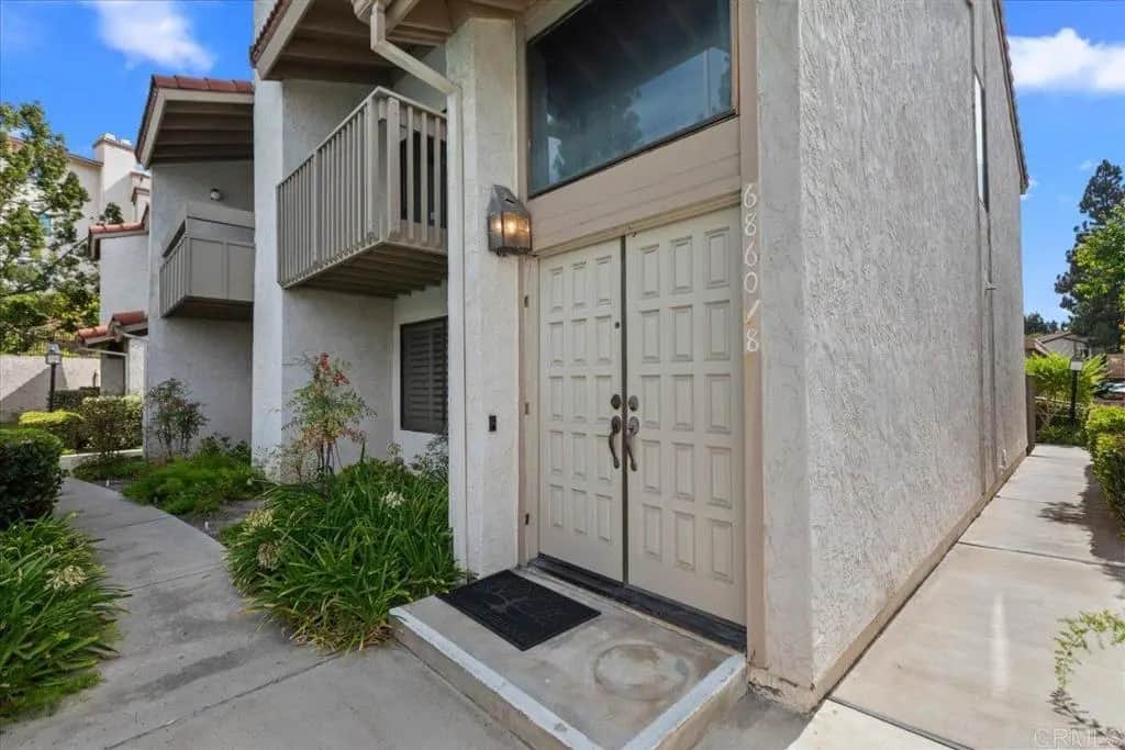 6860 Caminito Montanoso 8, San Diego, CA — listing photo 1