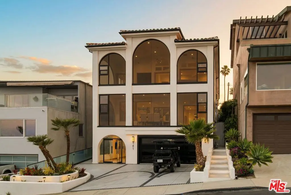 147 Napoleon Street, Playa Del Rey, CA — listing photo 1