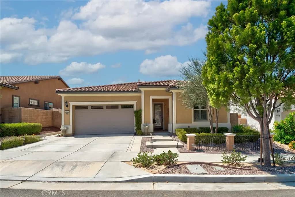 24325 Overlook, Corona, CA — listing photo 1