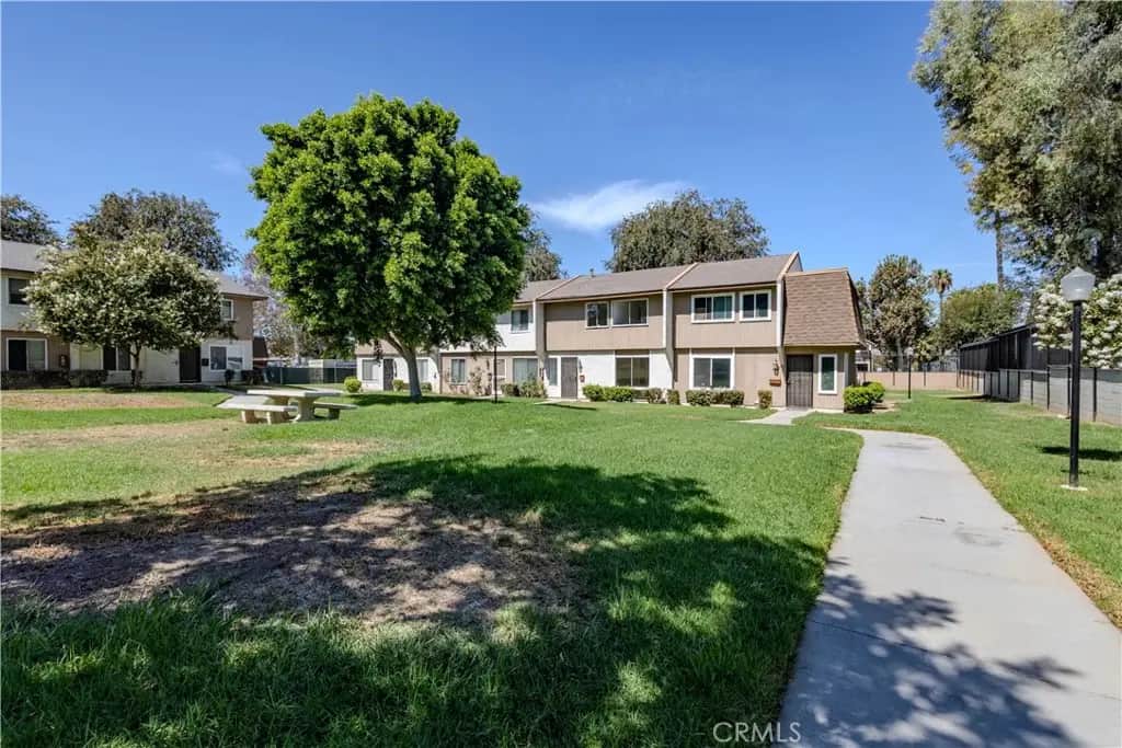 3485 Columbia, Riverside, CA — listing photo 1