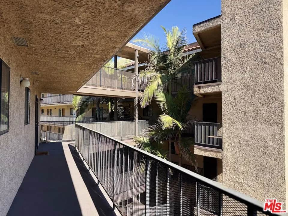 5036 Echo Street 308, Los Angeles, CA — listing photo 1