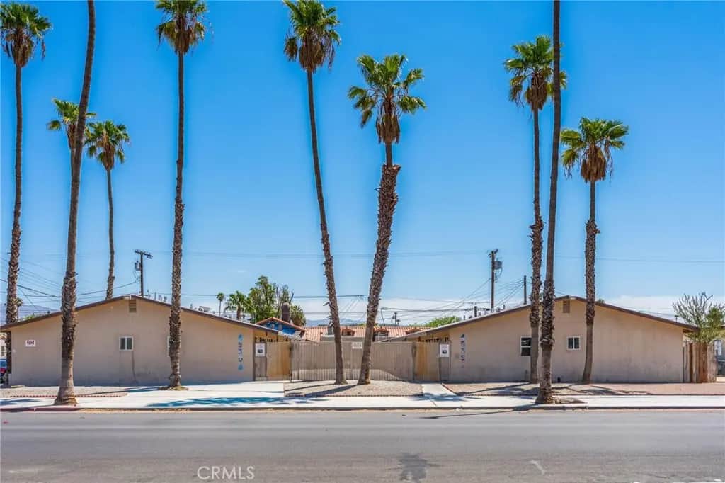 45304 Park, Indio, CA — listing photo 1
