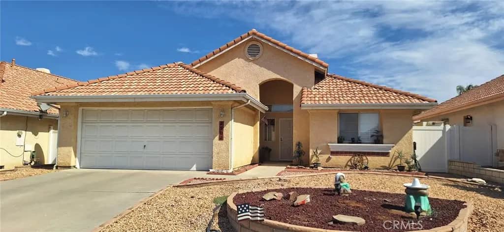 2582 Alegre, Hemet, CA — listing photo 1