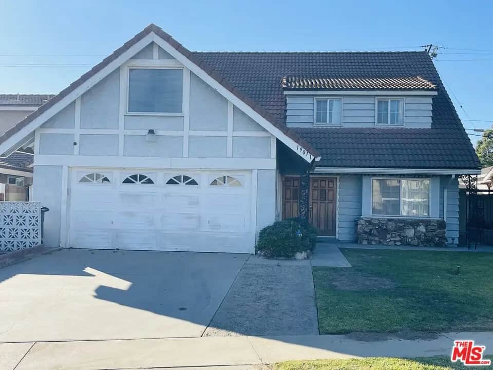 19011 Kemp Avenue, Carson, CA — listing photo 1