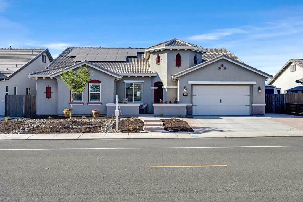 1367 Tannehill Drive, Manteca, CA — listing photo 1