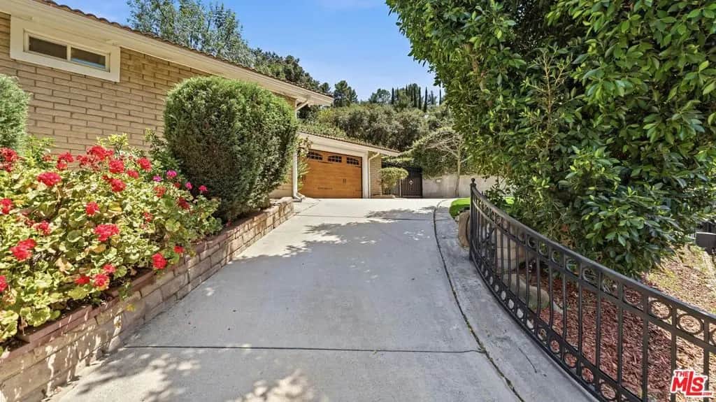 3160 Sepulveda Boulevard, Los Angeles, CA — listing photo 1