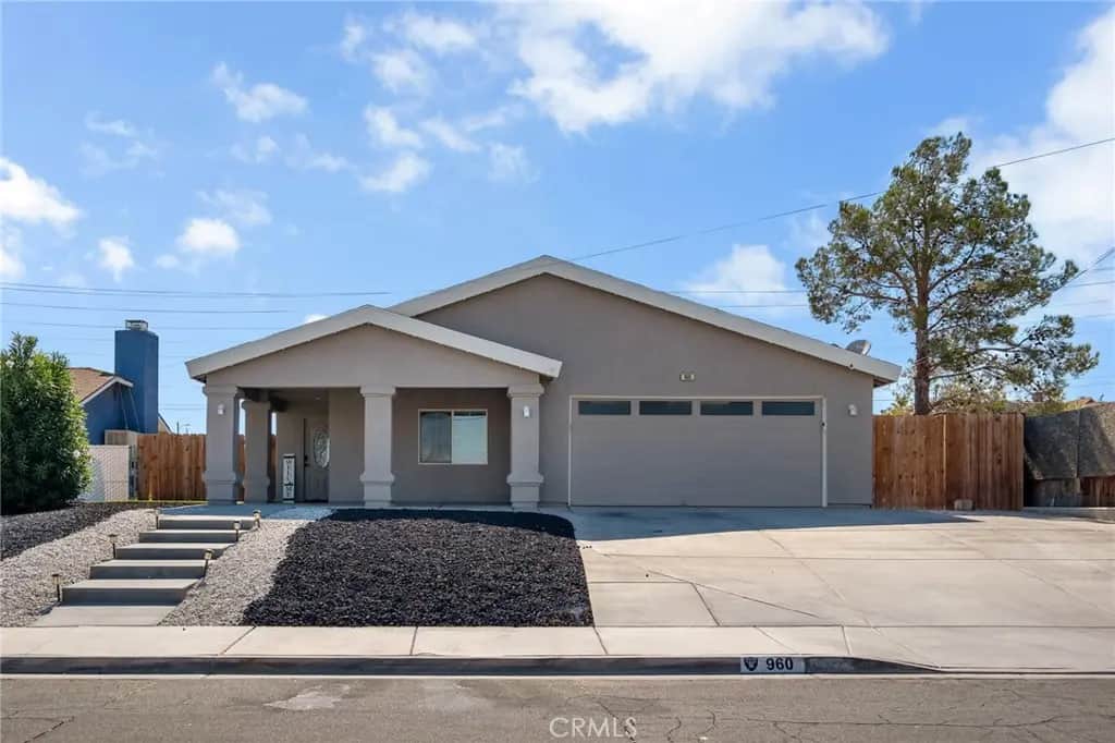 960 Purple Sage Court, Barstow, CA — listing photo 1
