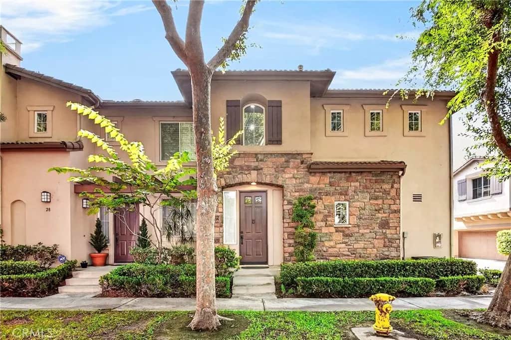 30 Salton, Irvine, CA — listing photo 1