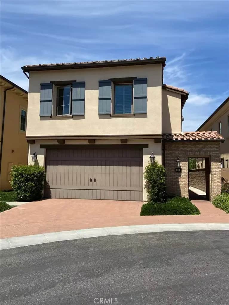59 Farmhand, Irvine, CA — listing photo 1