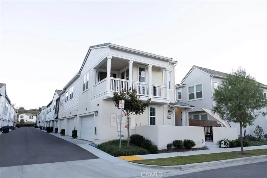 4078 Summer Way, Corona, CA — listing photo 1