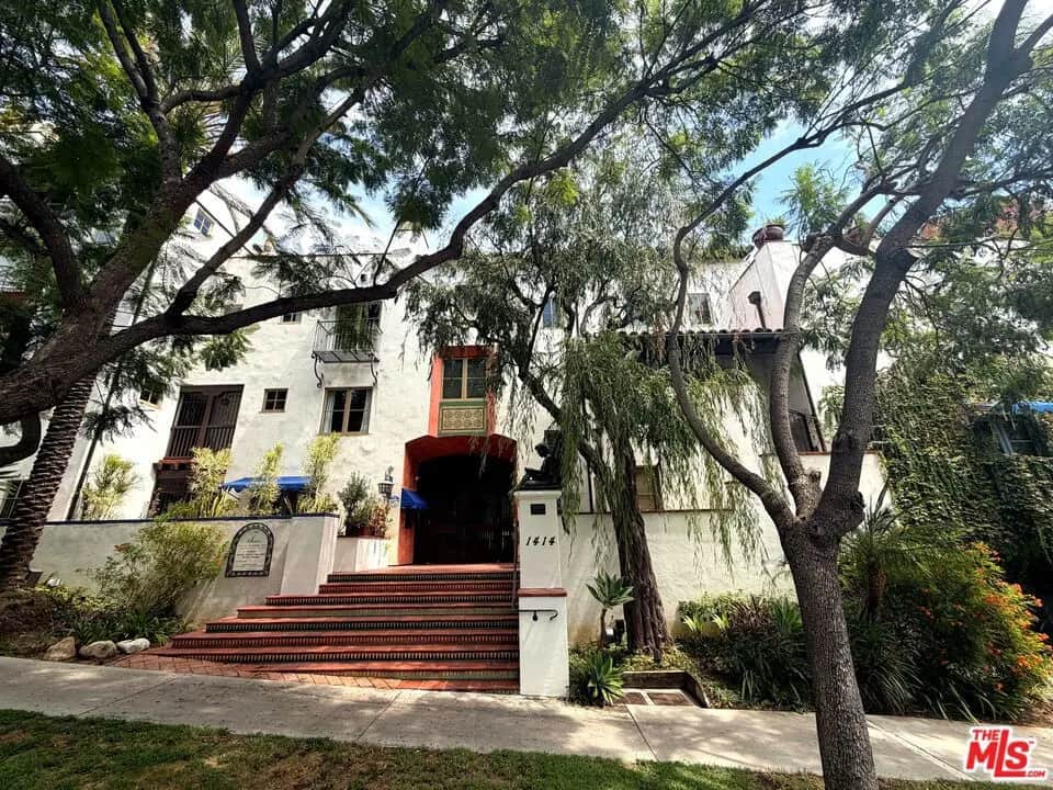 1414 N Harper Avenue 16, West Hollywood, CA — listing photo 1