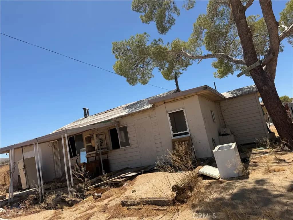 1411 E Bowman, Ridgecrest, CA — listing photo 1