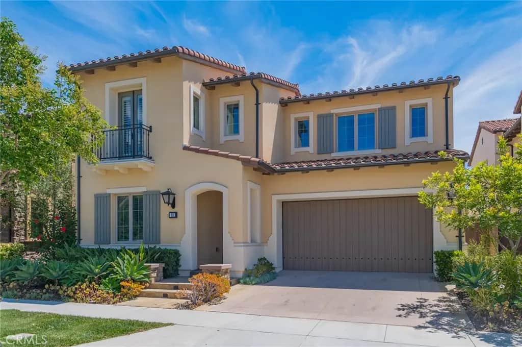 16 Hawkeye, Irvine, CA — listing photo 1