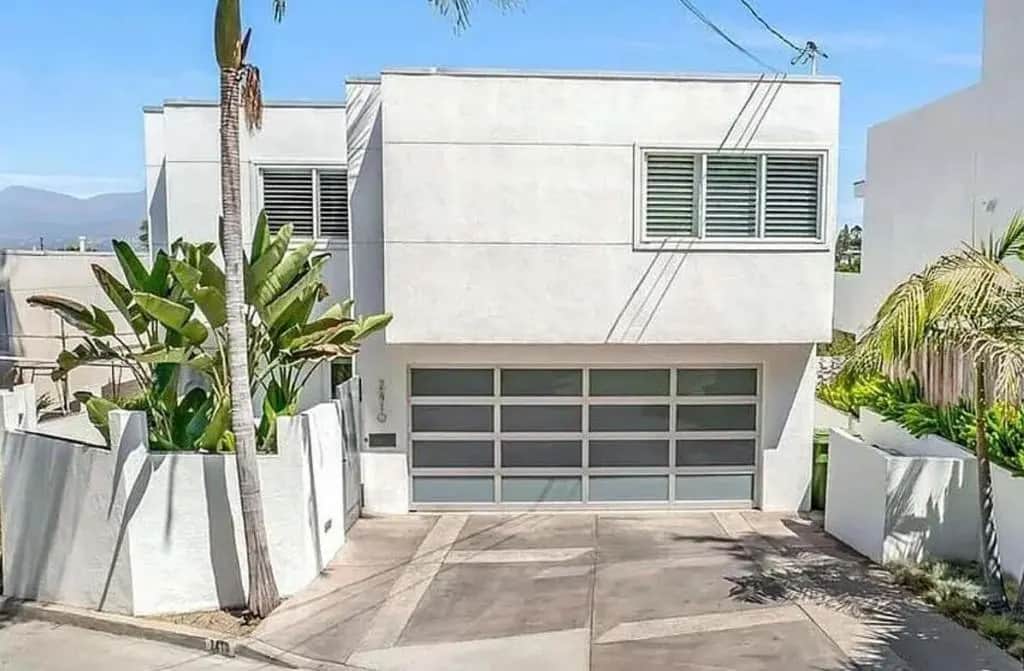 2410 Lyric Avenue, Los Angeles, CA — listing photo 1