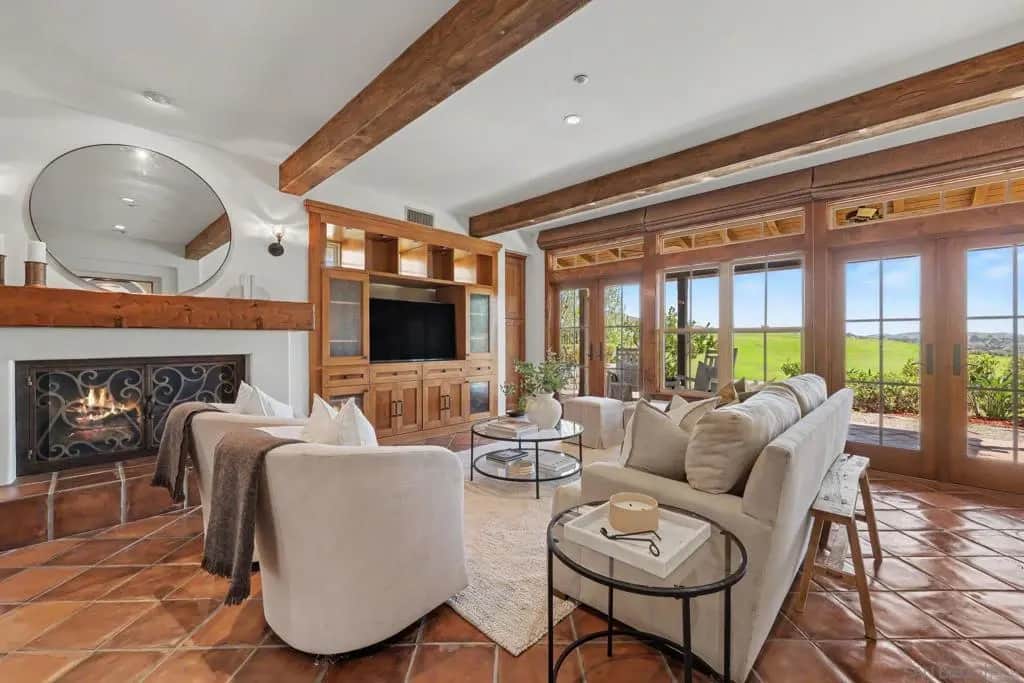 7929 Entrada De Luz East, San Diego, CA — listing photo 1
