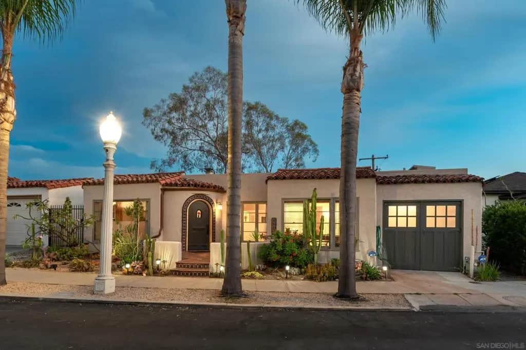 4653 E Talmadge Dr, San Diego, CA — listing photo 1