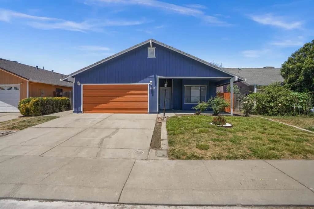 1927 Montauban Court, Stockton, CA — listing photo 1