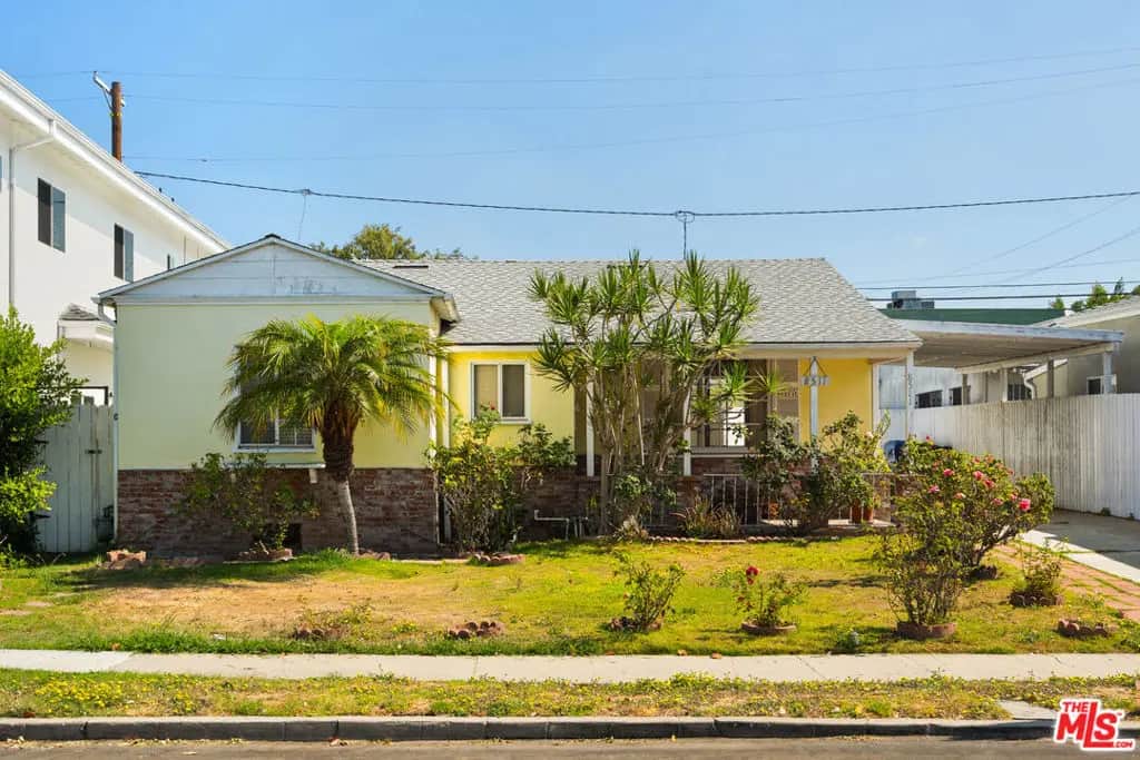 8511 Melvil Street, Los Angeles, CA — listing photo 1