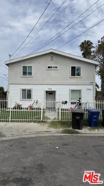 1703 E 67th Street, Los Angeles, CA — listing photo 1