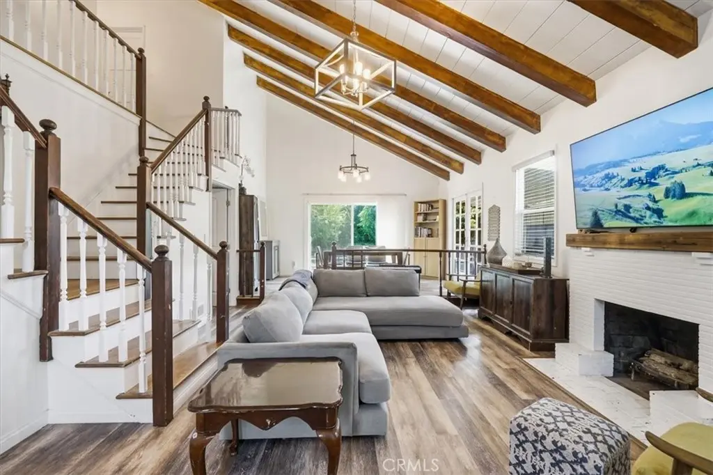 15808 Nordhoff, Los Angeles, CA — listing photo 1
