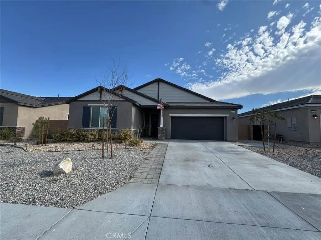 11907 Caleta, Victorville, CA — listing photo 1