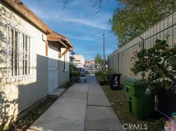 1930 W Manchester, Los Angeles, CA — listing photo 1